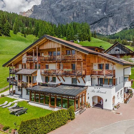 Hotel Ciasa Rü Blanch San Cassiano  Bagian luar foto